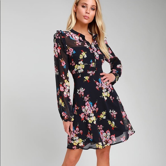 Lulu’s NAVY BLUE FLORAL PRINT SKATER DRES… - Picture 1 of 6